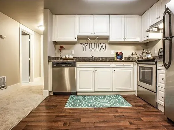 LC Park Place Apartments