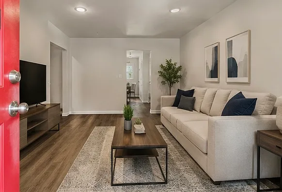 1305 Clermont Avenue - 1 — Photo 2