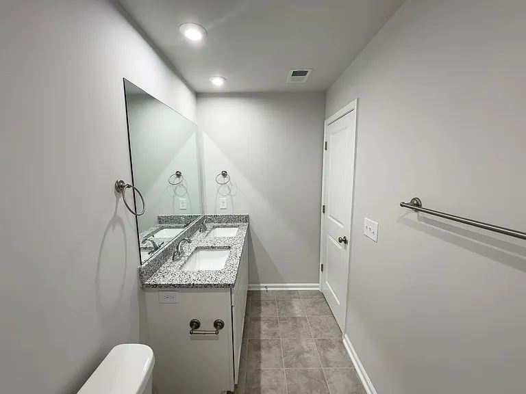 107 Paddock Glen Dr — Photo 31