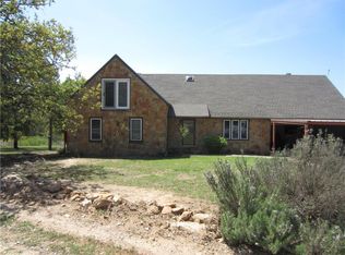 208 County Road 4372, Decatur, TX 76234