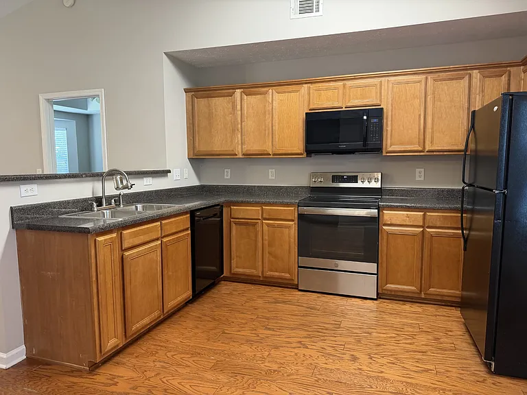 4003 Pennick Ct — Photo 8