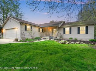 1173 Russell Lea Dr, Charlotte, MI 48813
