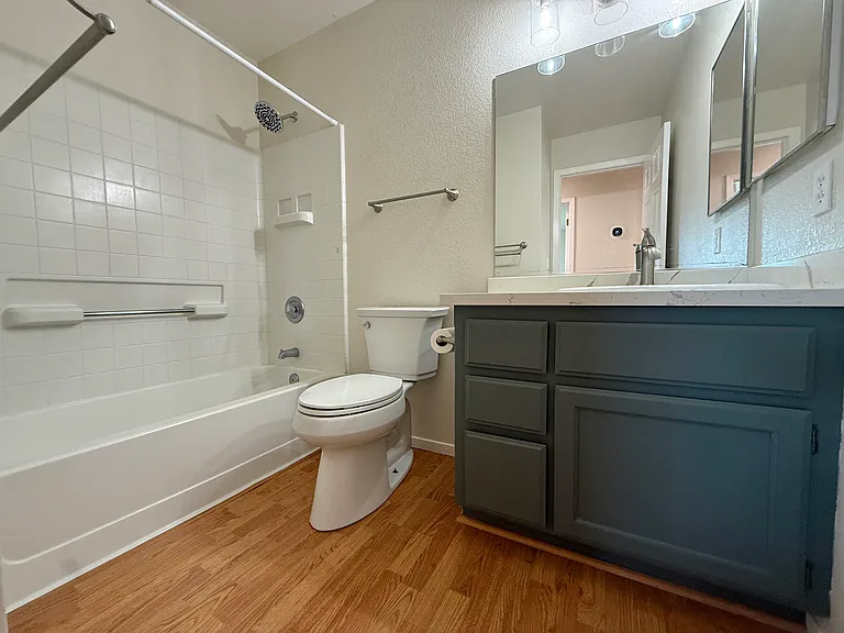 1785 Shamrock Cir — Photo 10