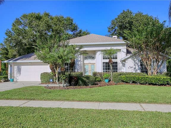 2nd image of 818 Palm Cove Dr
