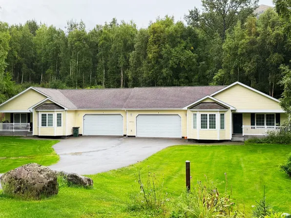 20510 Wooded Hollow Cir, Chugiak, AK 99567
