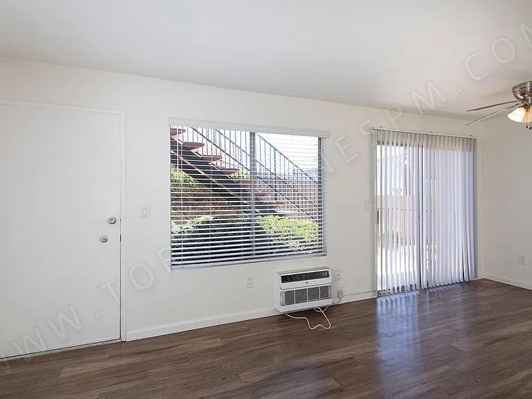 4116 Oregon Street — Photo 6