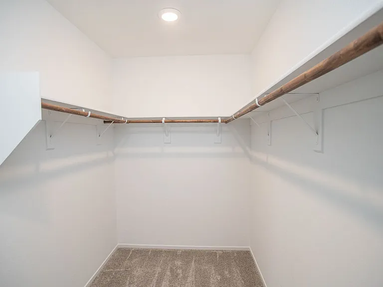 9 Alamere Falls Dr — Photo 18