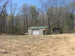 6843 Shady Grove Rd, Puryear, TN 38251