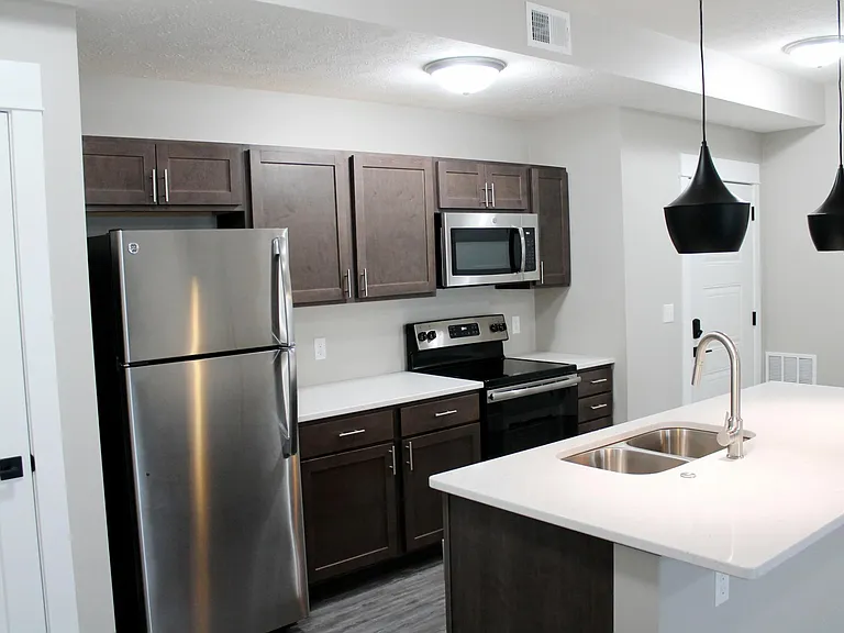Prairie Heights Apartments — Photo 152