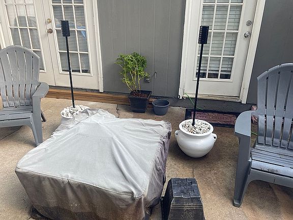 4th image of 1540 Merry Oaks Ct