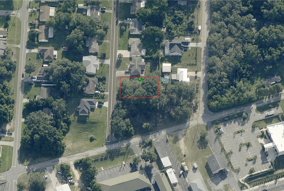 1st image of 916 Spruce St