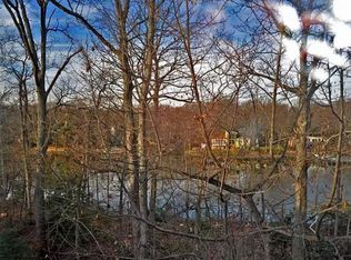 646 Snow Goose Ln, Annapolis, MD 21409