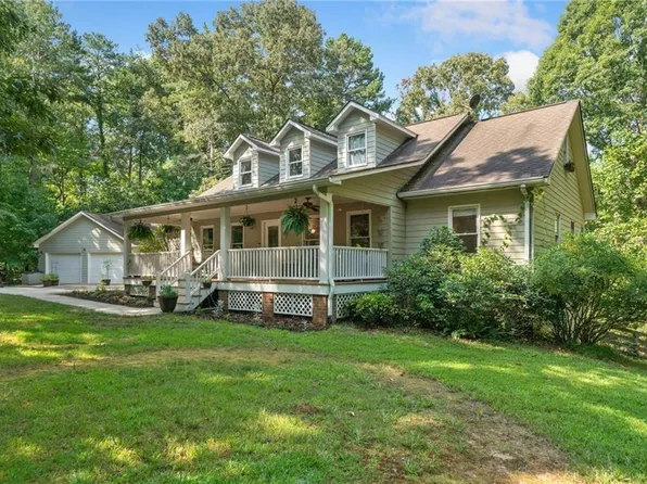194 Deerfield Dr, Dahlonega, GA 30533