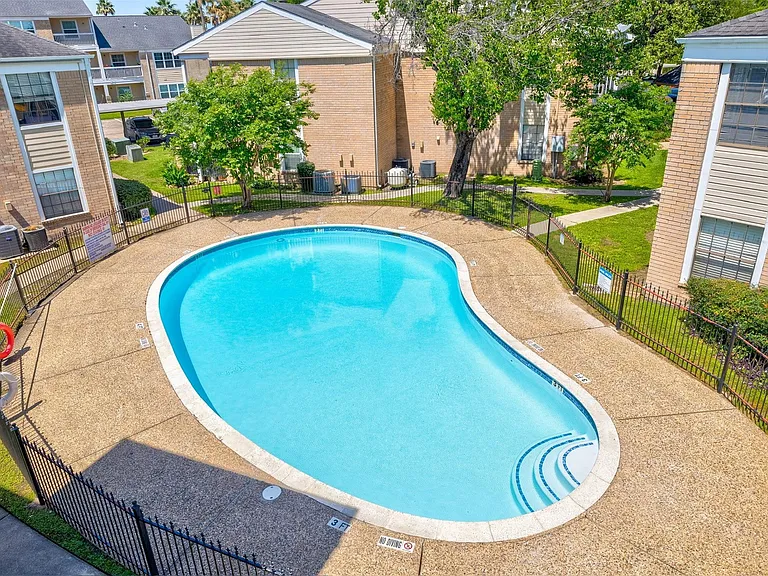 2750 Holly Hall St #1711 — Photo 32