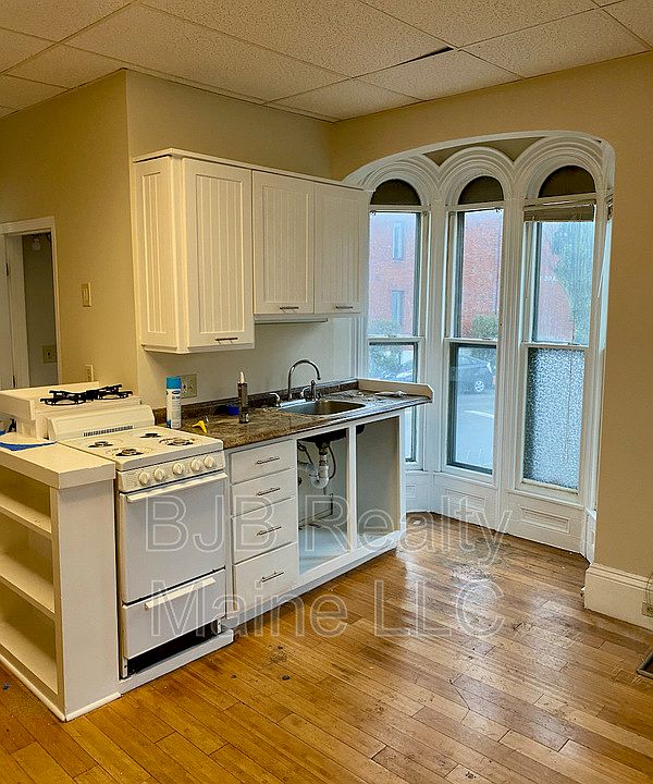 59 Bramhall St Portland, ME, 04102 Apartments for Rent Zillow