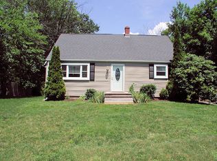 59 Meadowlark Rd, Enfield, CT 06082
