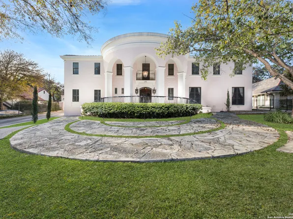 209 PASEO ENCINAL ST, Olmos Park, TX 78212