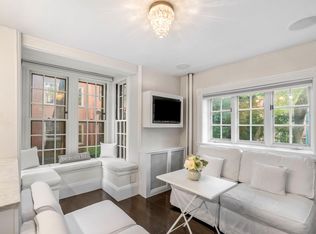 9 Willow St APT 32, Boston, MA 02108