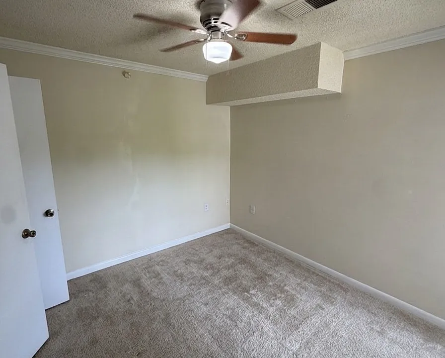 1351 Crab Orchard Dr #302