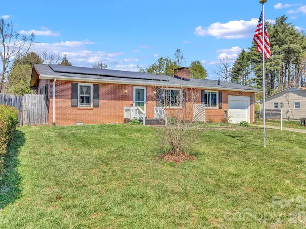 1195 Hendersonville Hwy, Pisgah Forest, NC 28768