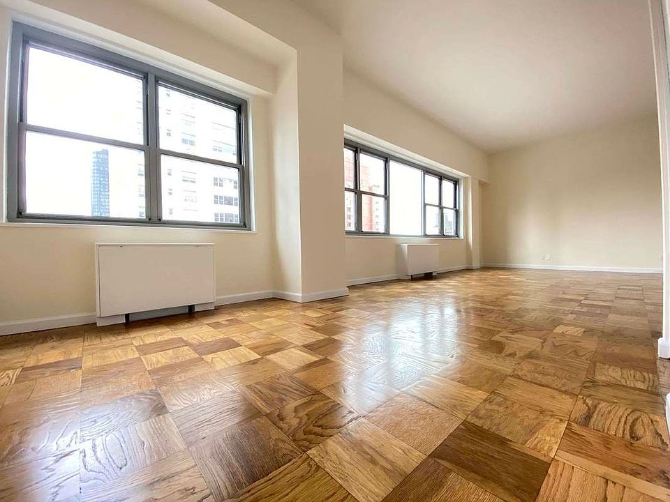 1st image of 250 E 63rd St #2