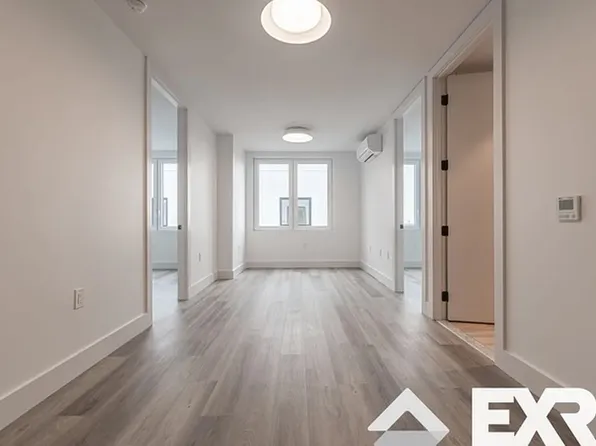 1634 Church Avenue image 1 of 19