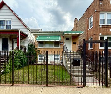4317 W Hirsch St, Chicago, IL, 60651