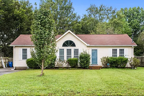 154 Arsenal Dr Photo 1