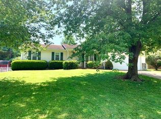 921 Homestead Trl, Henderson, KY 42420