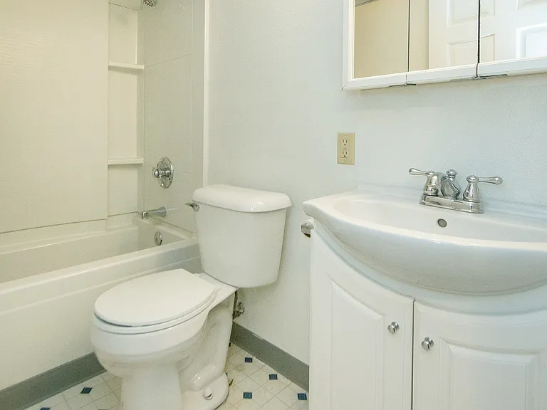 2616 Valley Park Dr — Photo 13