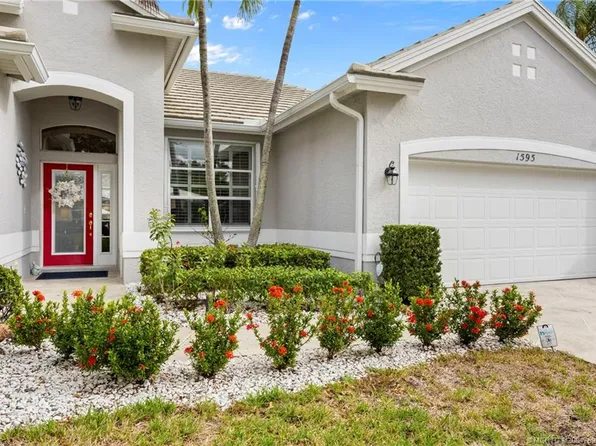1595 SW Monarch Club Dr, Palm City, FL 34990