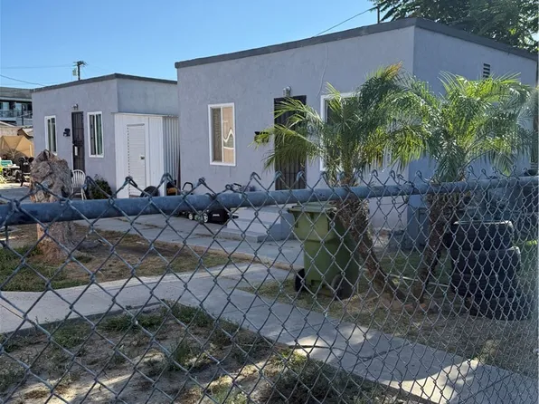 208 E Poplar St, Compton, CA 90220