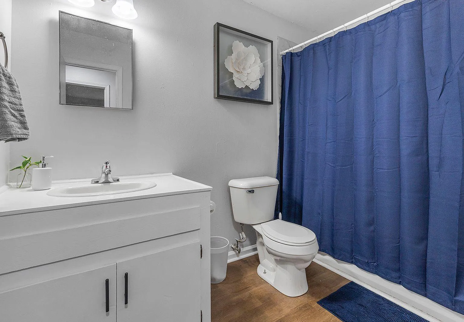 3 bed, 1248 sqft, $2,500 — Photo 2