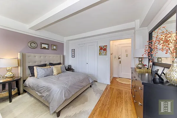 Rented by Halstead Real Estate | media 25