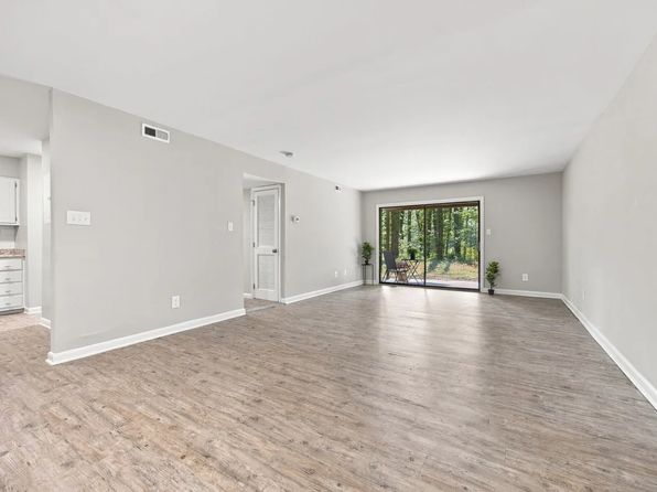 642 Pine Ridge Pl Unit 642