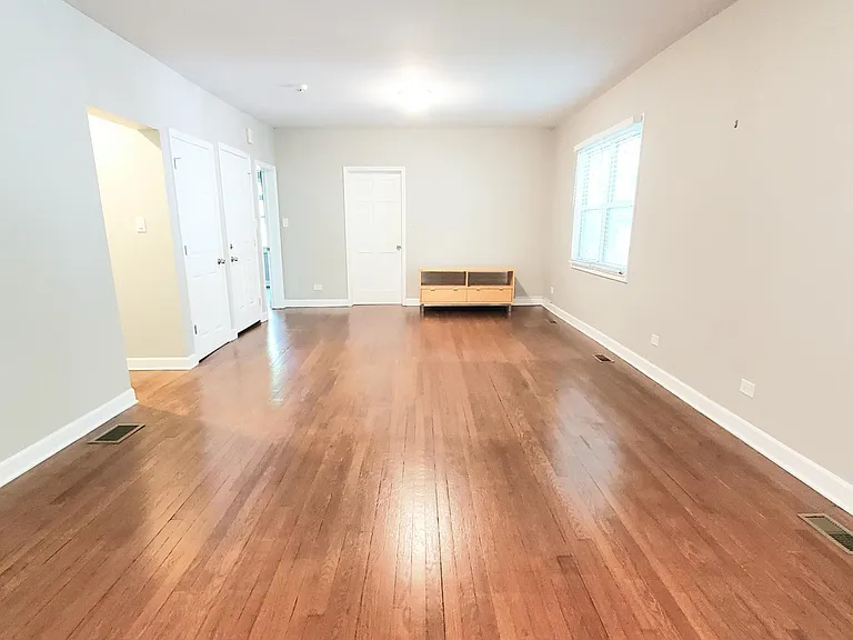 628 Onwentsia Ave #1 — Photo 16