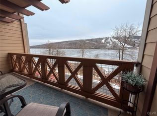 324 Hummingbird Way UNIT 201, Lake Harmony, PA 18624