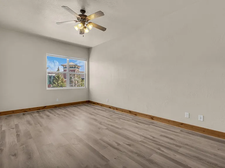 1684 W Fox Hollow Ln #H2 — Photo 8