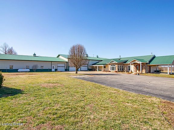 3rd image of 379 Clark School Rd