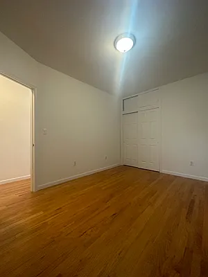 Rented by Peter R. Hungerford, LREB | media 31