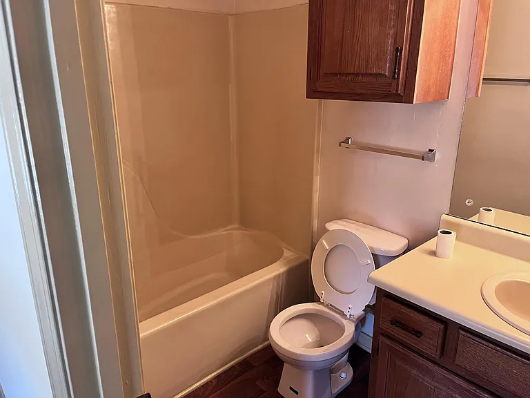 3043 Autumn Pl S #D — Photo 16