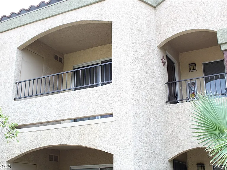7885 W Flamingo Rd #2021 — Photo 17