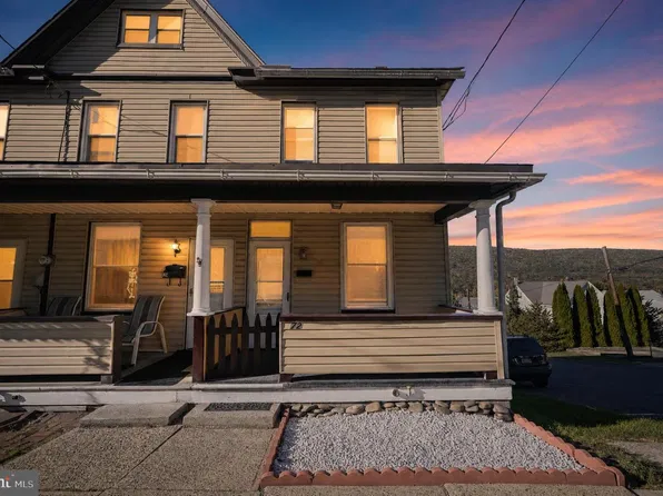 72 E Railroad St, Nesquehoning, PA 18240