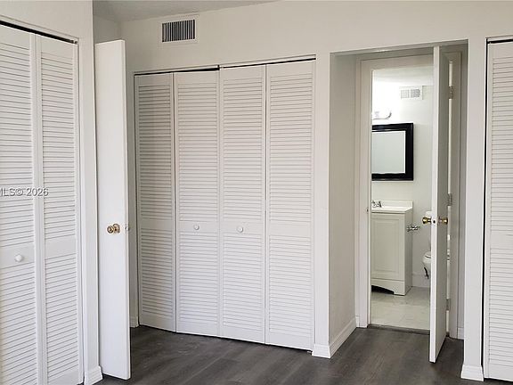 3rd image of 1251 NE 108th St APT 215