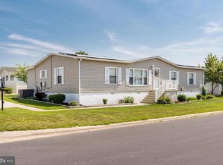 2 Midship Dr, Berlin, MD 21811