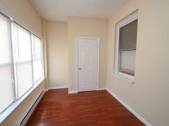 5th image of 6500 Limekiln Pike