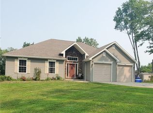 53 Ball Park Rd, Sharpsville, PA 16150