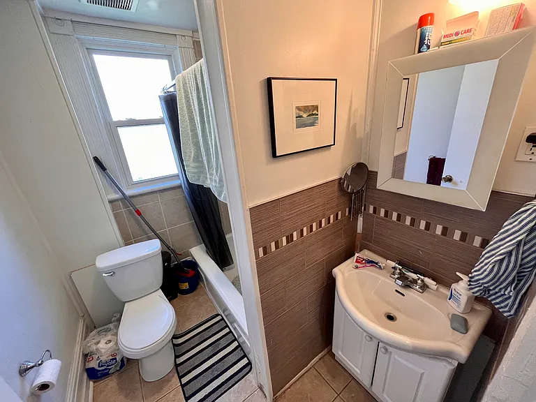 402 Alfred St #1 — Photo 10