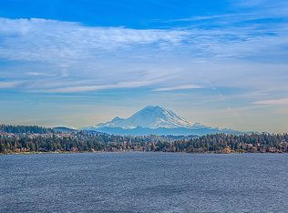 6647 NE Windermere Rd, Seattle, WA 98115