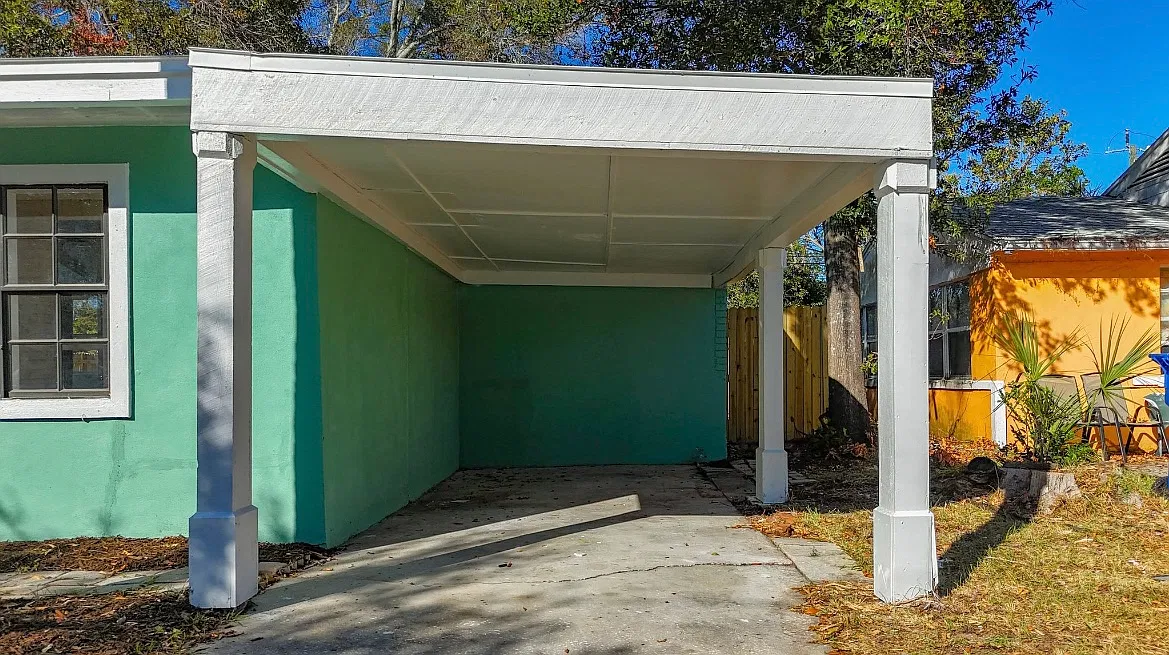 3 bed, 1009 sqft, $2,175 — Photo 3